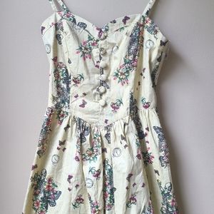 NEVER WORN Hell Bunny Dress/SMALL/ floral/pockets